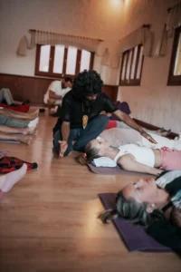 #innerolis innerdance facilitator facilitating participants on an innerdance session Gran Canaria